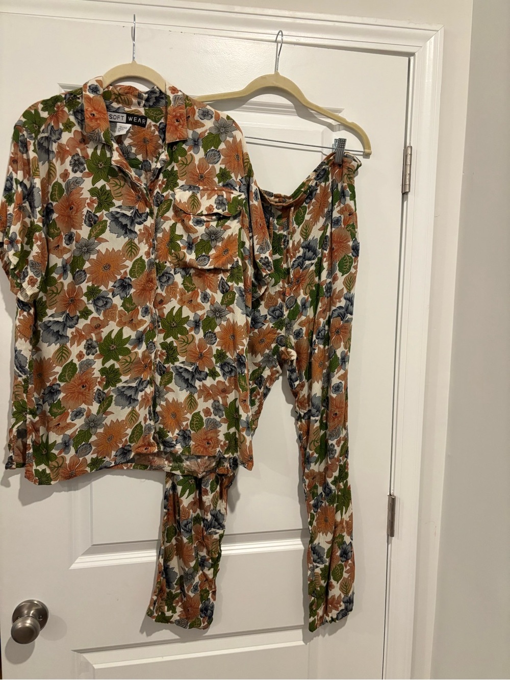 Vintage floral set